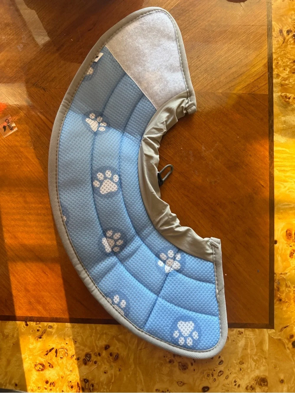 🐈🐩 Blue Paw-Print Soft Pet Recovery Collar for Cats or Dog Size S